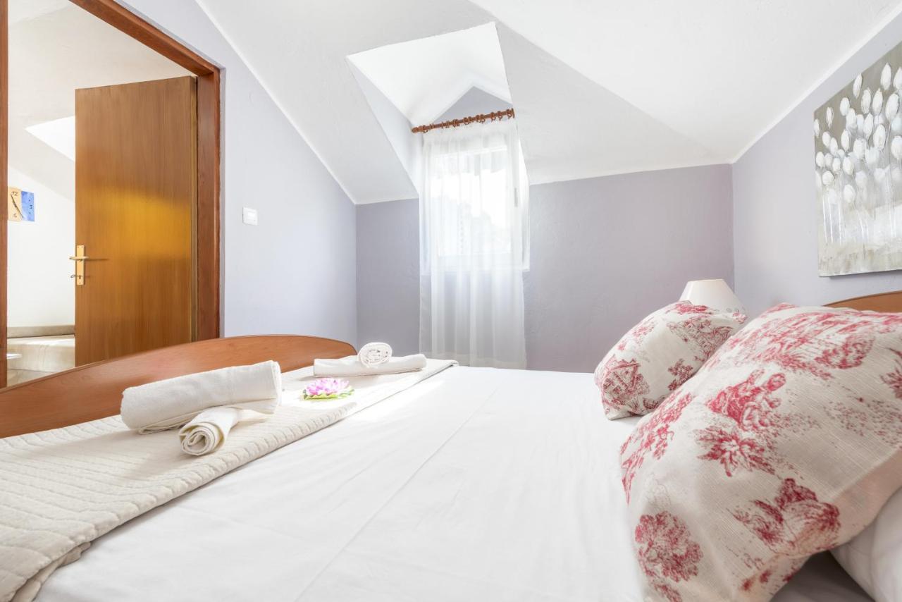 Apartments By The Sea Baska Voda, Makarska - 17570 Екстер'єр фото