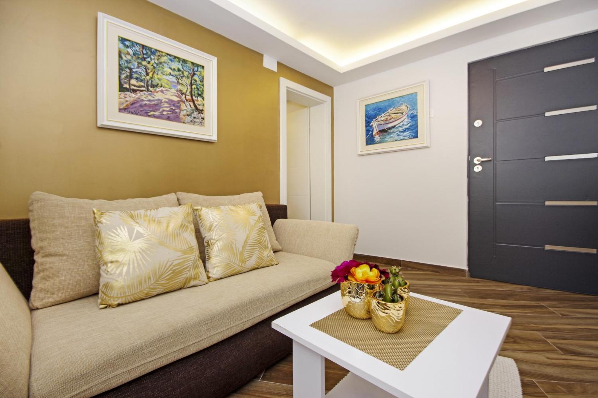 Apartments By The Sea Baska Voda, Makarska - 17570 Номер фото